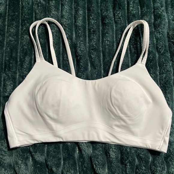 Lululemon Like a Cloud Ribbed Bra ✨ - Picture 5 of 8